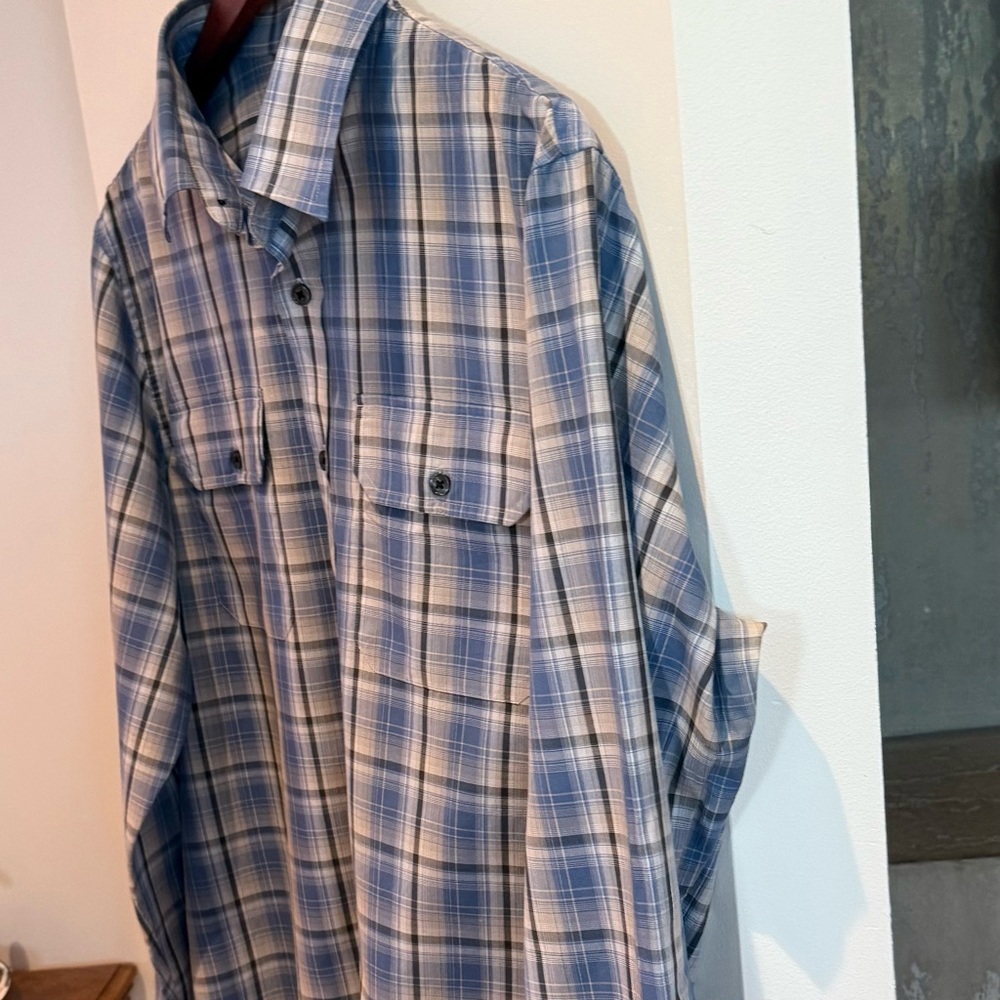 Michael Kors Dress shirt, Blue and White Plaid Long-Sleeve Shirt, Men’s Large - Picture 3 of 10